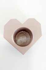 Kalpli Saksı, 5.5 cm Saksı Yuvası, Taş Tozundan Yapılma, Pembe - Görsel 3